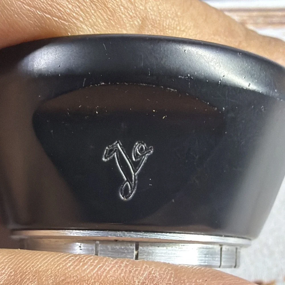 Voigtlander 310/32 Black Lens Hood Shade w/Case